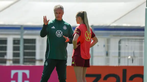 DFB-Femmes : La gardienne Berger prête, la capitaine Nüsken honorée