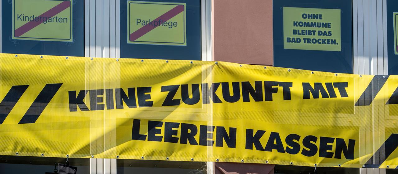 Déficits de milliards : Les communes mettent en garde contre l’effondrement financier