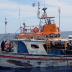 Des centaines de migrants atteignent Crète | Teknomers