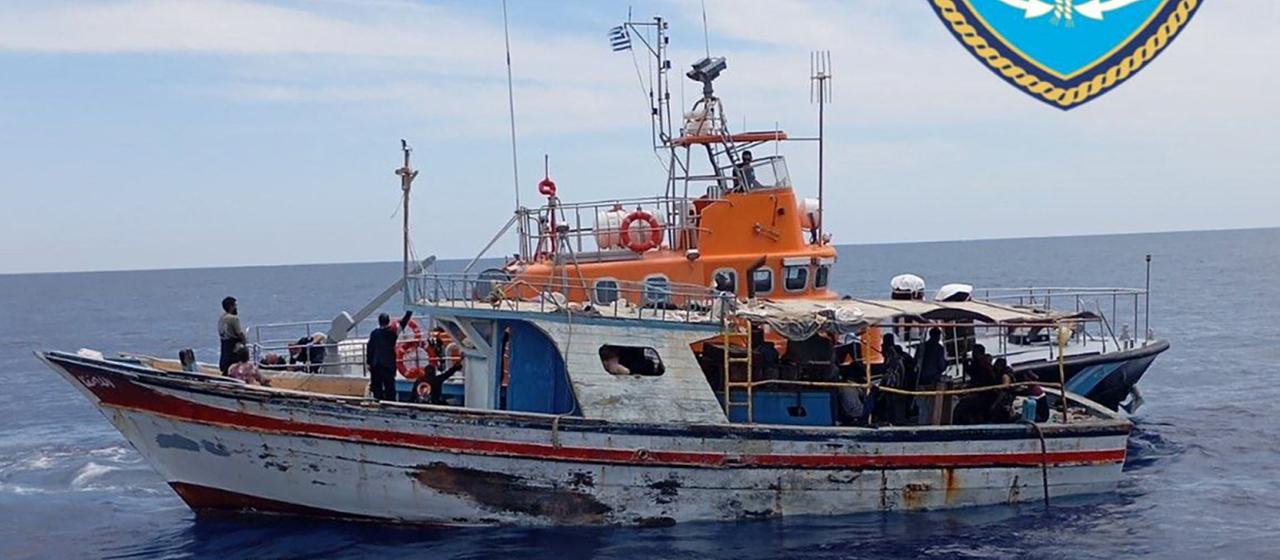 Des centaines de migrants atteignent Crète | Teknomers
