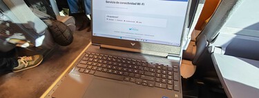 Des gens recommandent de mettre une pièce sur le routeur WiFi pour améliorer son fonctionnement. C’est une absurdité monumentale.