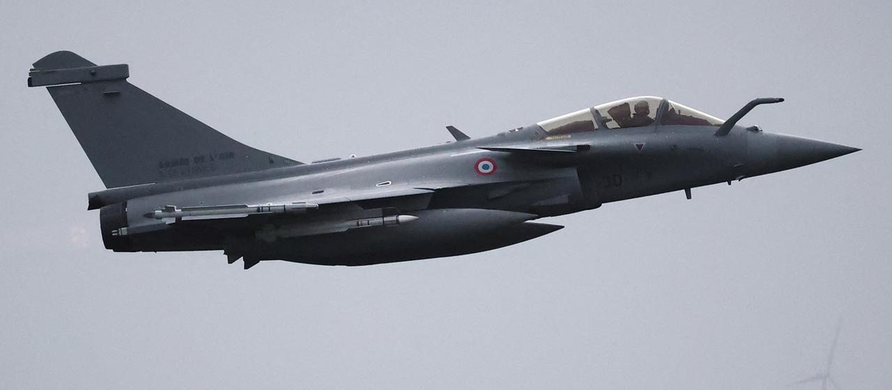 Des jets français abattent un drone au-dessus de la Lettonie