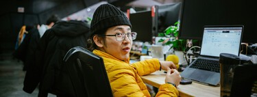 Freepik devient Magnific pour adopter l’IA. Elle prévoit maintenant un ERE pour presque un tiers de ses employés en Espagne.