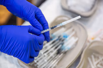 La santé recommande la vaccination des migrants et réfugiés suite à l’augmentation des cas de rougeole et à une épidémie de diphtérie