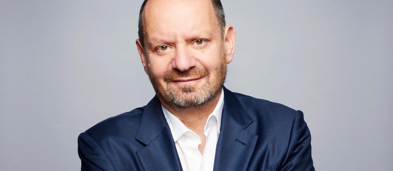 Le juriste franco-britannique Philippe Sands reçoit le prix de la paix