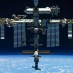 L’équipage de l’ISS doit temporairement chercher un abri