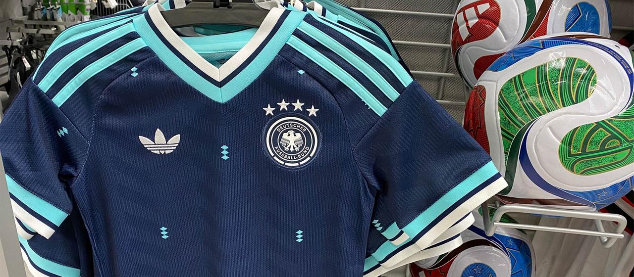 Quel rôle joue la Coupe du Monde pour les grands fabricants d’articles de sport ?