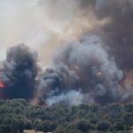 L’incendie de La Bisbal (Girona) génère un nuage de feu qui pourrait brûler 10 000 hectares