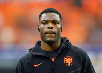 El jugador neerlandés Denzel Dumfries (REUTERS/Hannah Mckay)