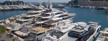 À Almería, on a cru apercevoir une narcolancha. Il s’est avéré que c’était le yacht solaire d’un Finlandais ayant parcouru 6.000 km sans faire le plein.