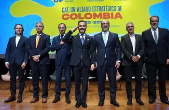 Abelardo de la Espriella a reçu 9 milliards de dollars de la CAF pour financer son programme de gouvernement.