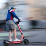 Accidents avec des E-Rollers – Les victimes devraient recevoir plus facilement des indemnisations