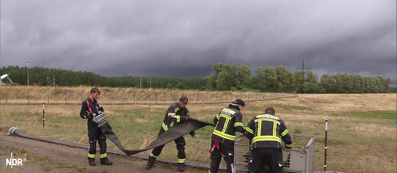 Backhaus : Incendie de forêt maîtrisé dans le parc national de Müritz