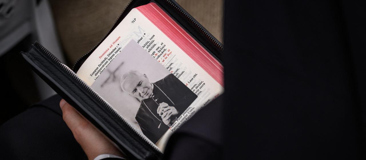 Consécration épiscopale en Suisse : les Piusbrüder osent le conflit avec le pape