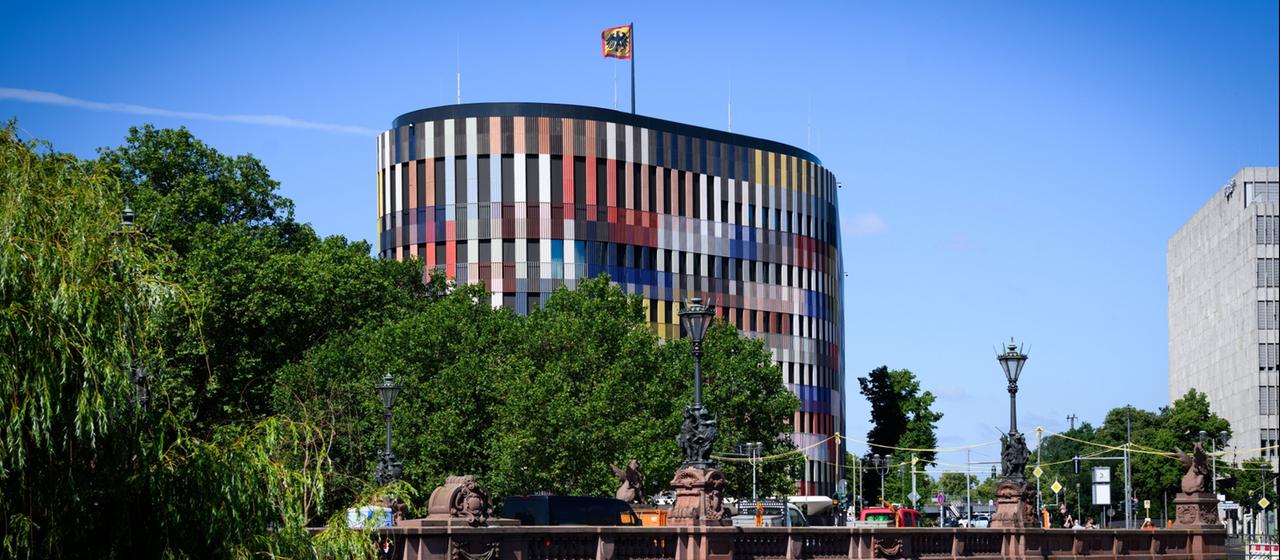 Déménagement du Bundespräsident : Du château au bâtiment modulaire