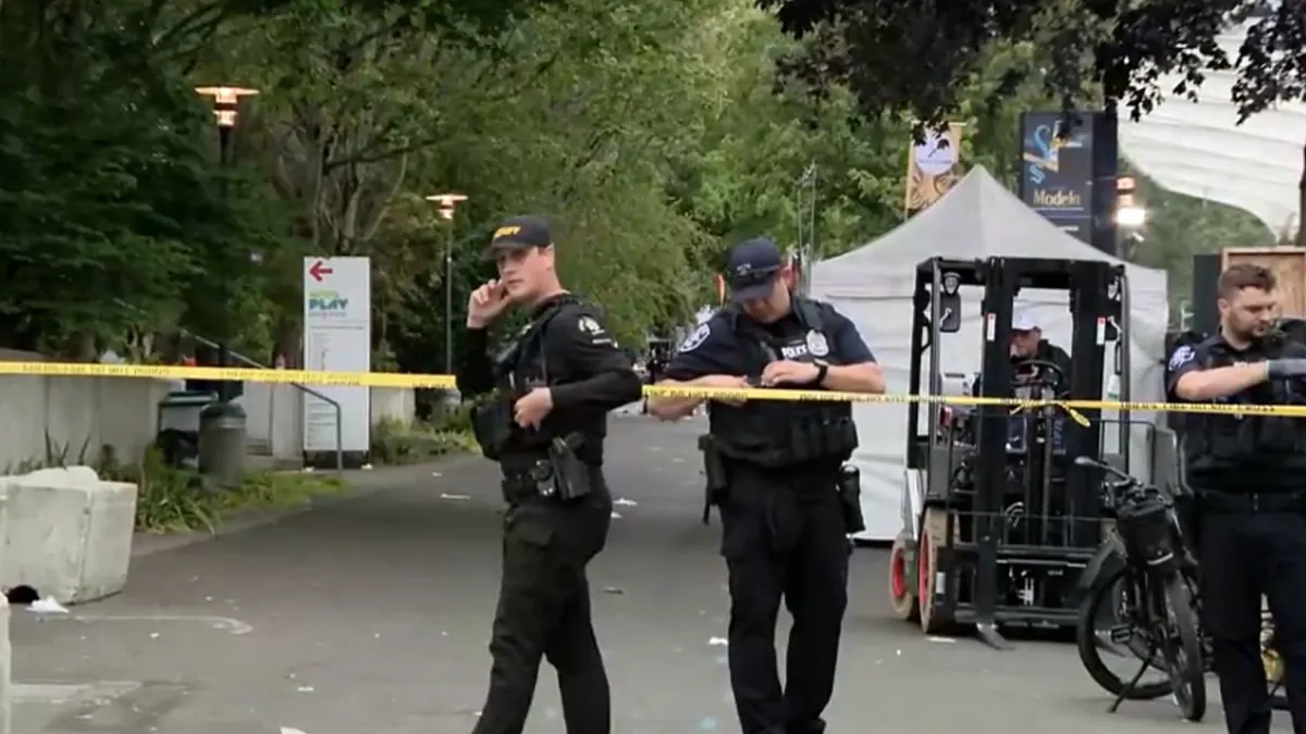 Deux morts, un garçon de 2 ans parmi 5 autres blessés dans une fusillade de masse au Seattle Center