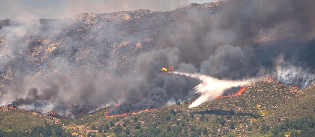 Espagne : Un grand incendie près de Madrid est “indextinguible”