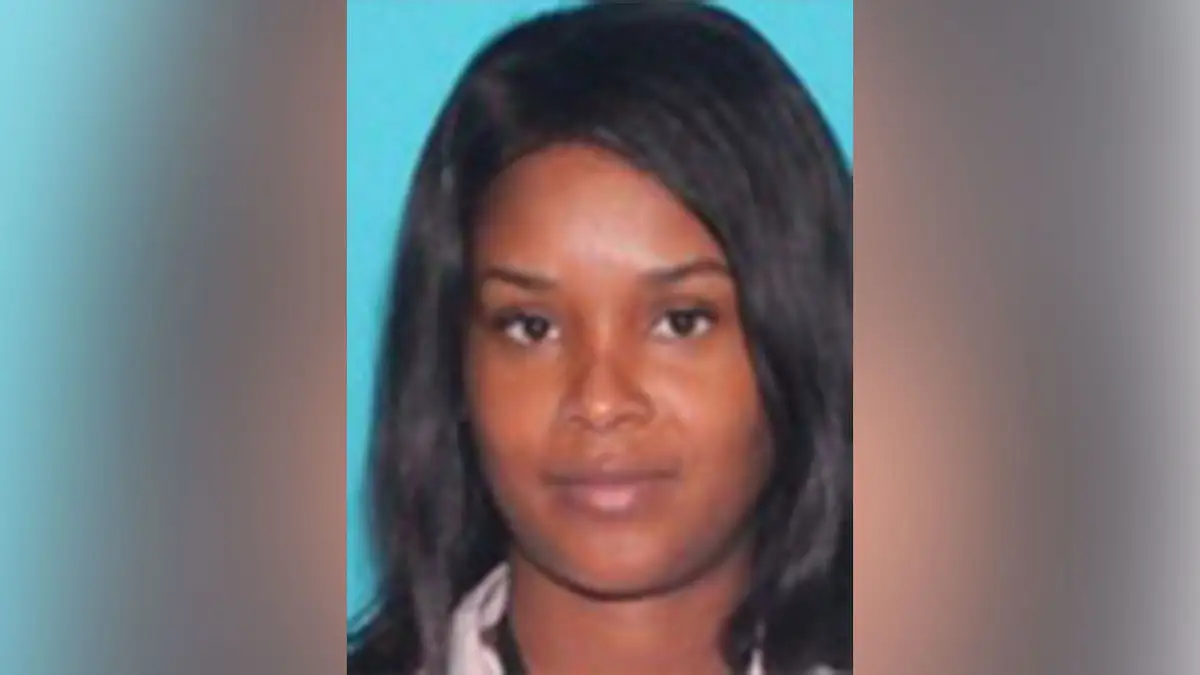 FBI : un fraudeur du COVID-19 parmi les plus recherchés arrêté et rapatrié de Jamaïque