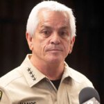 Fuite d’un suspect en cours en Arizona après une invasion de domicile près de la scène de crime de Nancy Guthrie