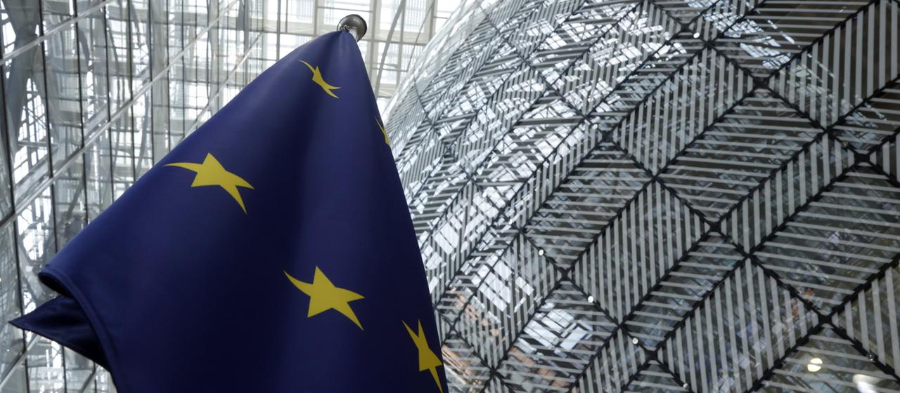L’UE va à nouveau permettre en partie les “Chatkontrollen”