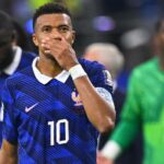 Lausige ‘Les Bleus’ – Avis de presse sur l’élimination de la France en Coupe du Monde et la victoire de l’Espagne