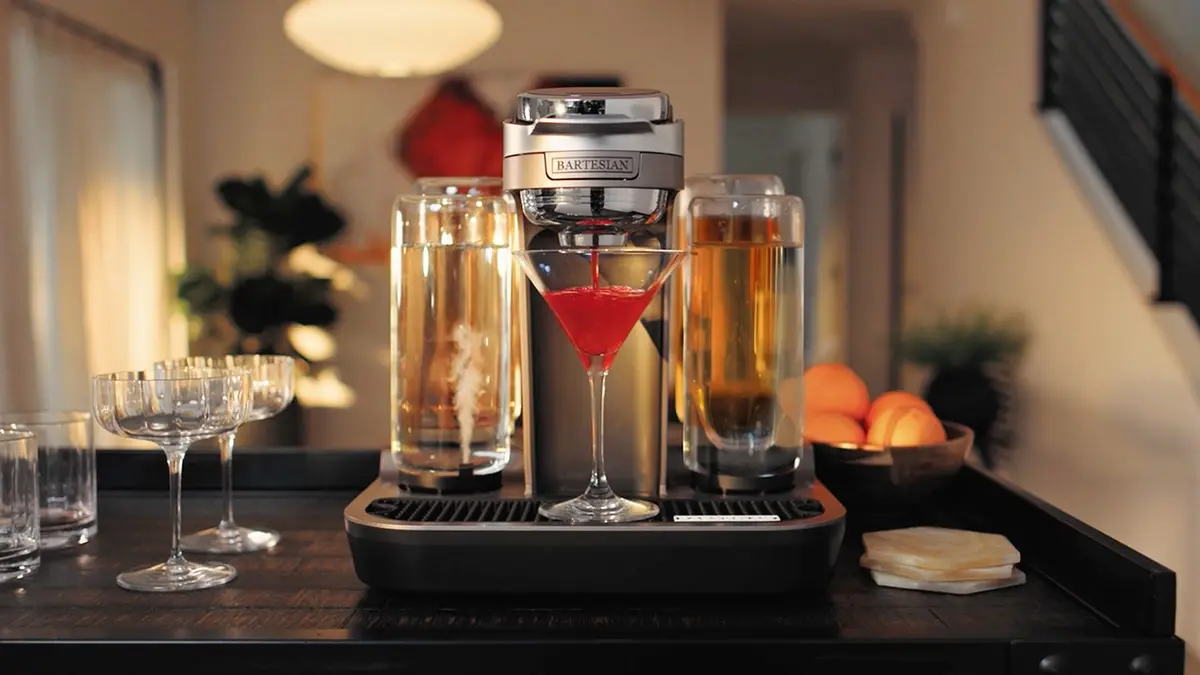 Le PDG de Bartesian déclare que la Génération Z privilégie la qualité à la quantité dans les boissons haut de gamme à domicile.