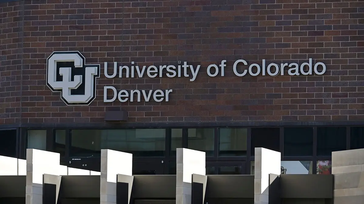 Le département de la Justice poursuit le Colorado concernant les frais de scolarité pour les migrants.