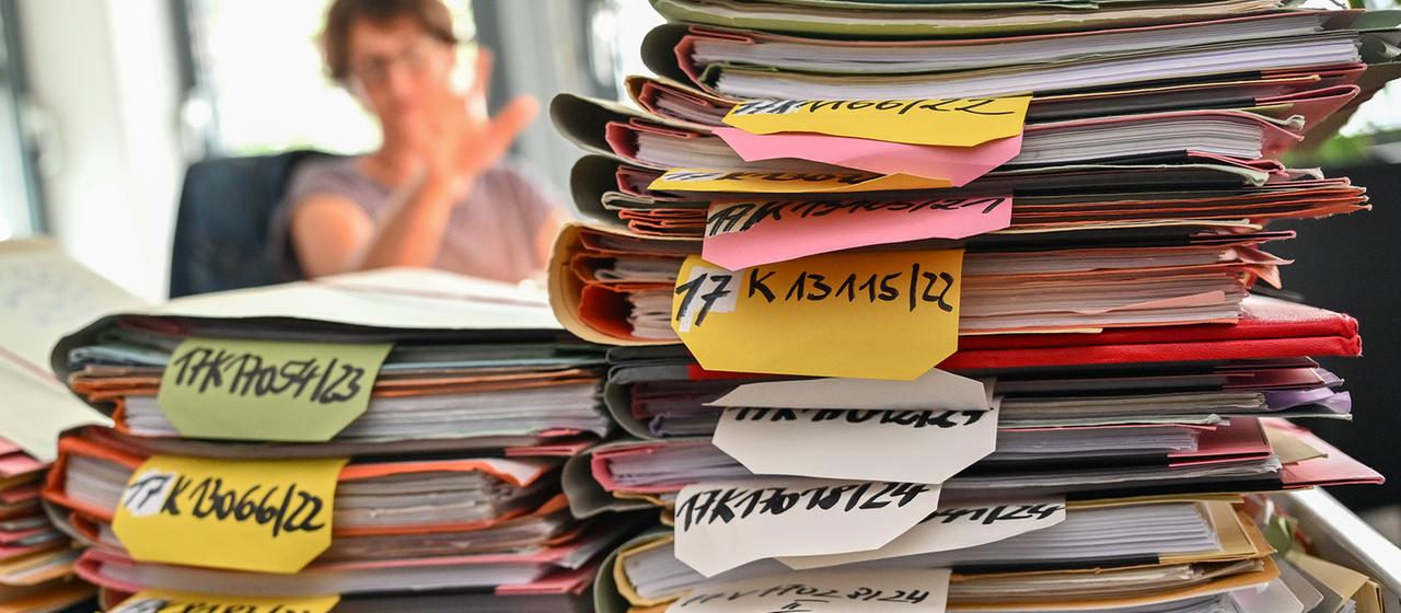 Le gouvernement prévoit une réduction de la bureaucratie : les entreprises restent sceptiques