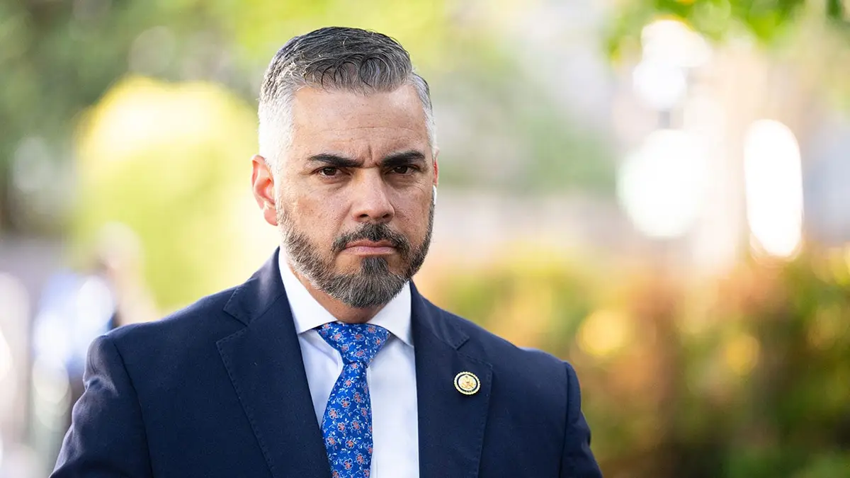Le représentant soutenu par Trump, Ciscomani, remporte la primaire GOP en Arizona dans un district indécis.