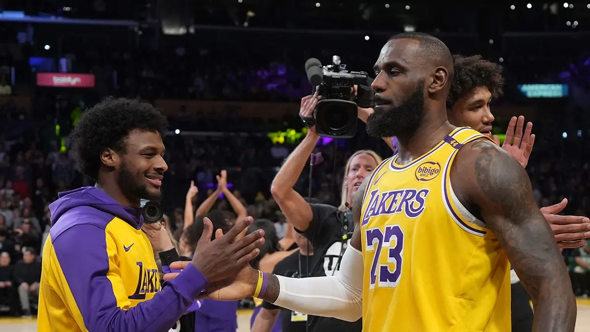 LeBron James signe avec les 76ers tandis que Rich Paul déclare que Bronny reste aux Lakers