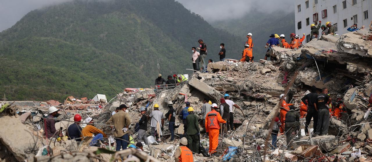 Les autorités au Venezuela signalent près de 3 000 morts après le tremblement de terre