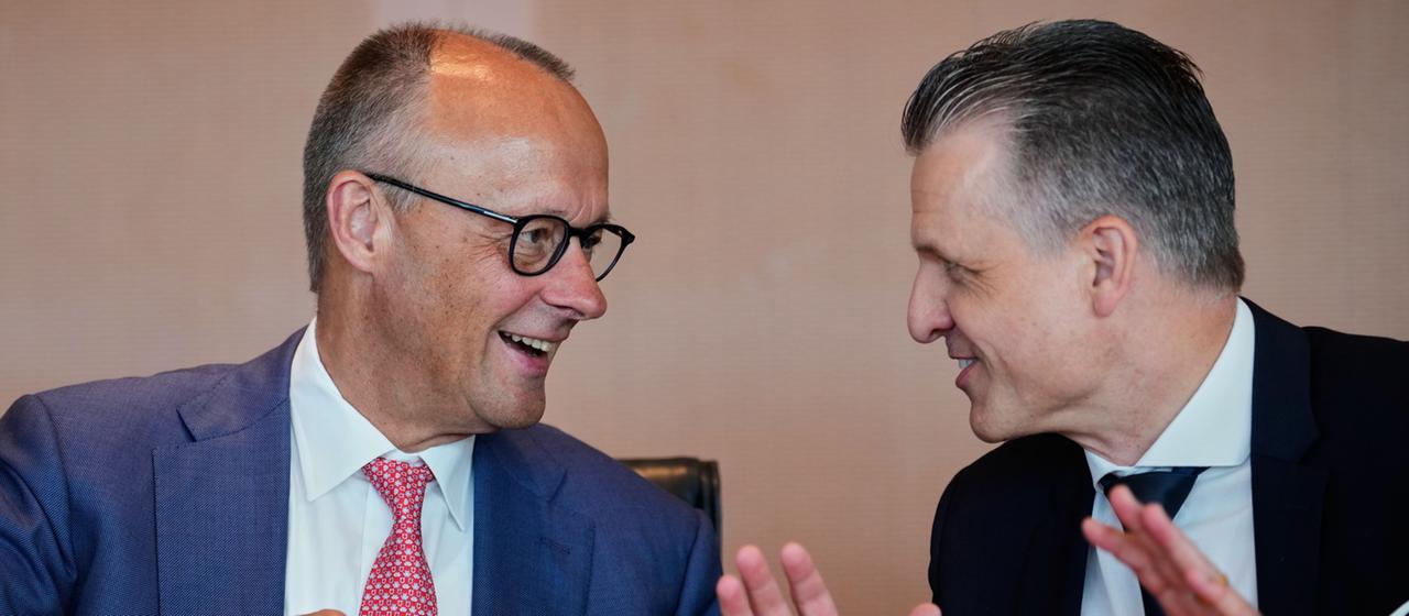 Libre en tant que chef de groupe : un remaniement pour plus de stabilité dans l’Union ?