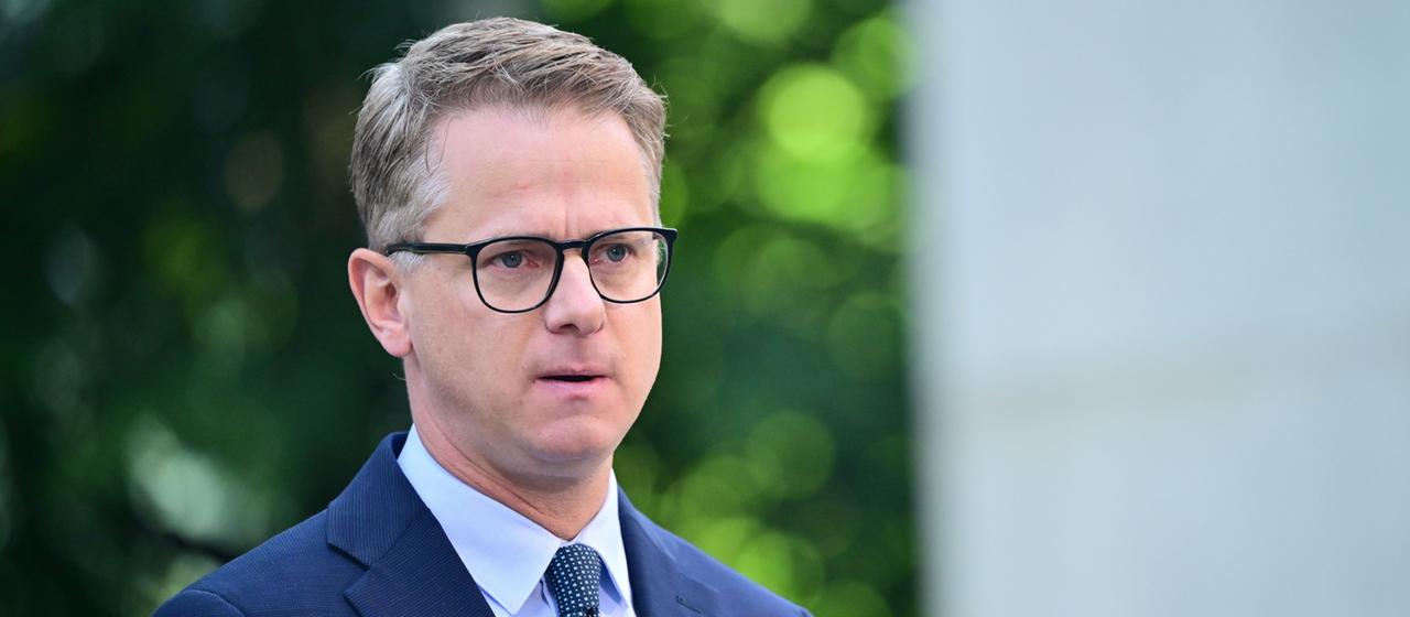 Linnemann rejette les doutes sur son aptitude en tant que ministre de la Santé.