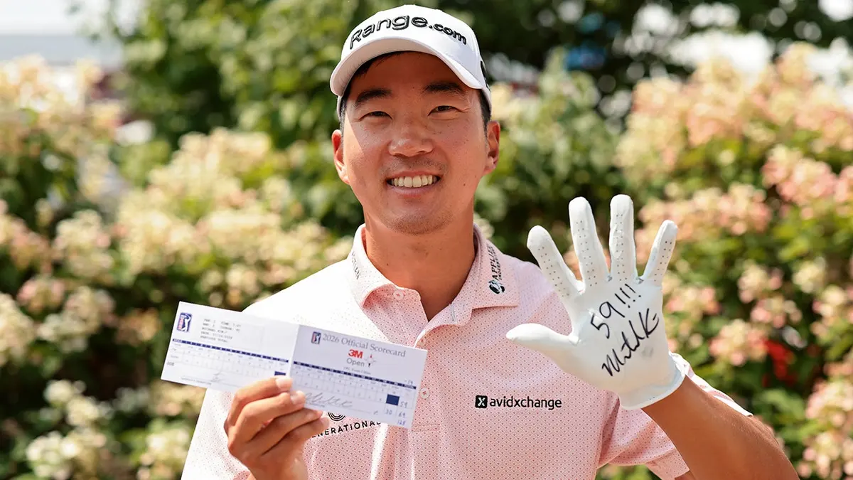 Michael Kim réalise un birdie spectaculaire sur le 18e trou et entre dans l’histoire du PGA Tour.
