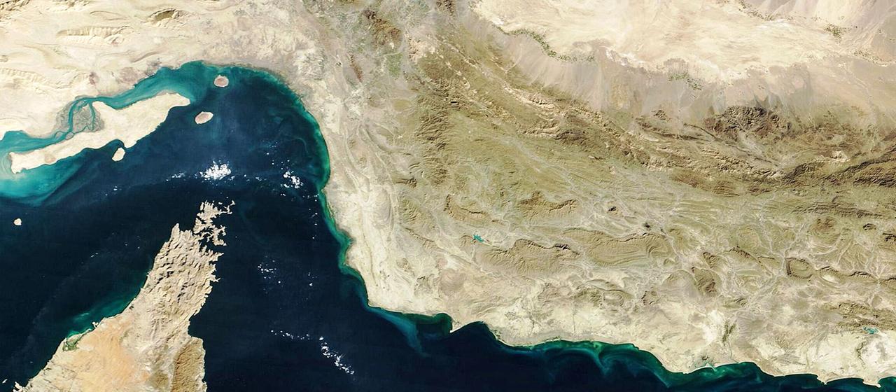 Nouveaux attaques américaines contre l’Iran – Détroit d’Hormuz fermé