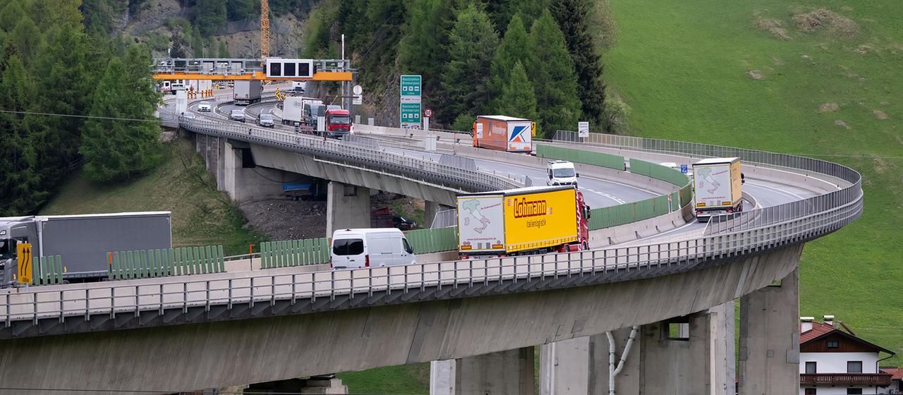 Plainte de l’Italie : l’avocat général de l’UE considère les blocages de camions comme licites