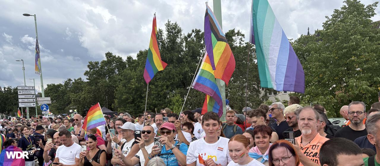 Plus d’un million de personnes à la parade CSD de Cologne