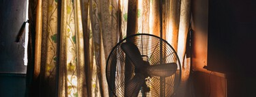 Que dit la science sur le “truc” des deux ventilateurs croisés pour rafraîchir la maison : ça fonctionne, mais avec des limites