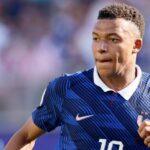 Racisme contre Mbappé – Macron intervient