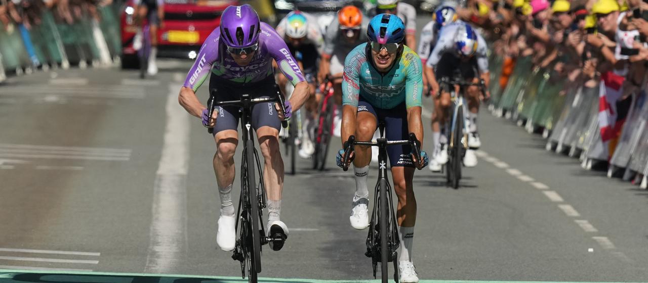 Tour : Schmid remporte l’étape des Vosges – Pidcock réduit l’écart