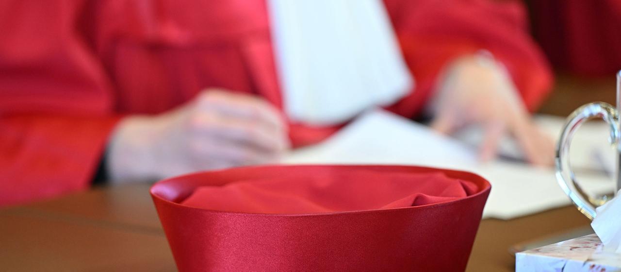 Tribunal constitutionnel fédéral : L’arrêt total de l’accueil des Afghans est une “arbitraire”
