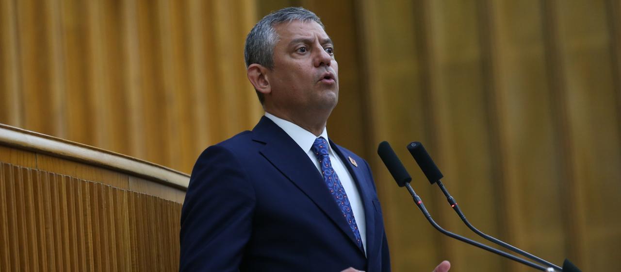 Turquie : L’ex-chef du CHP, Özel, annonce la création d’un nouveau parti