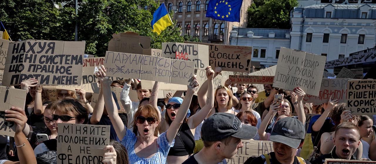 Ukraine : Que signifie le remplacement du ministre de la Défense Fedorow ?