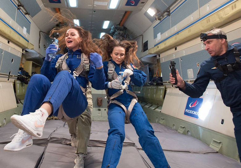 ISS'ye uçuşa hazırlanıyor: Belarus'tan kozmonotlar sıfır yerçekiminde eğitimi başarıyla tamamladı