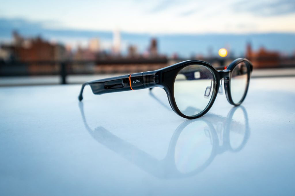 Bu yeni bağlantılı gözlükler, uygun fiyatının yanı sıra ses ve ChatGPT'ye de odaklanıyor! - Dünyadan Güncel Teknoloji Haberleri