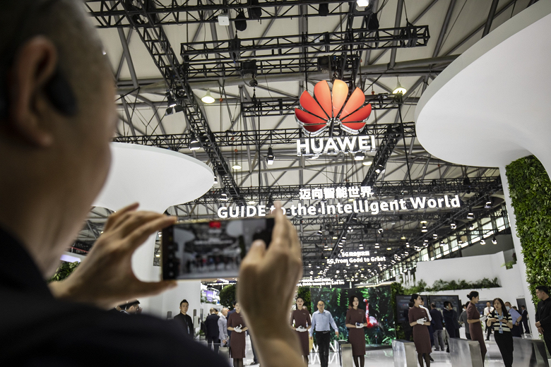 Huawei, Çin'de bir hisse senedi patlamasını tetikledi: Mate 60 Pro'nun piyasaya sürülmesinin ardından Huawei tedarikçilerinin kapitalizasyonu 34 milyar dolar arttı - Dünyadan Güncel Teknoloji Haberleri