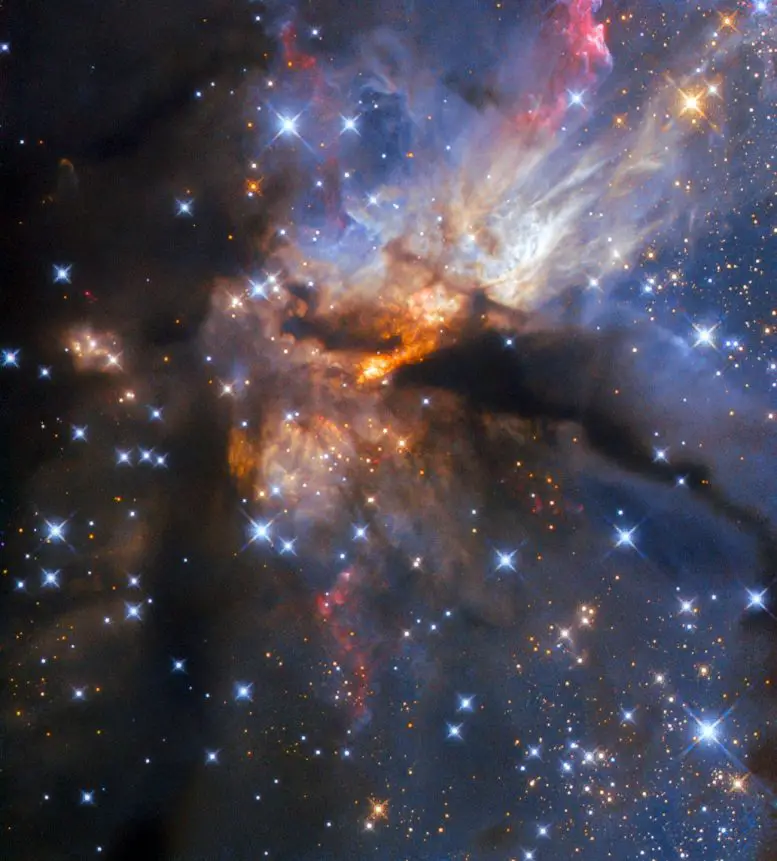Hubble, Güçlü Bir Önyıldız Jetinden Nefes Kesen Bir Işık Gösterisi Yakaladı