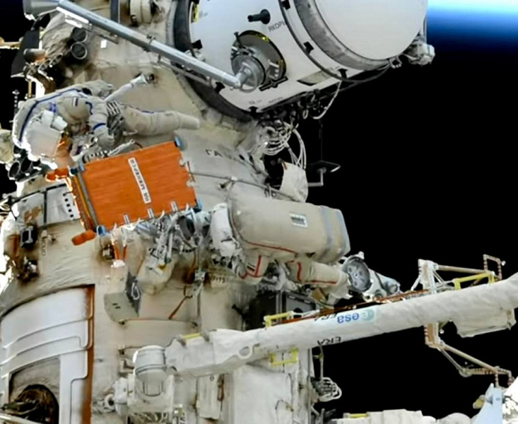 ISS'deki Rus kozmonotlar neredeyse 8 saatlik bir uzay yürüyüşünü tamamladı: Pek çok şey yapıldı, ancak her şey yolunda gitmedi - Dünyadan Güncel Teknoloji Haberleri