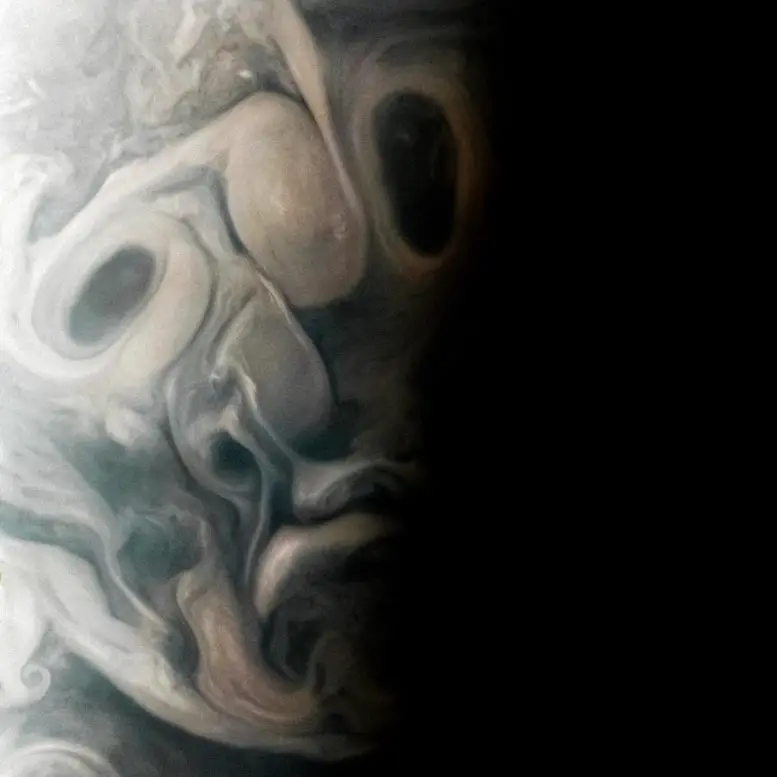 NASA'nın Juno Misyonu Jüpiter'de Ürkütücü Bir 