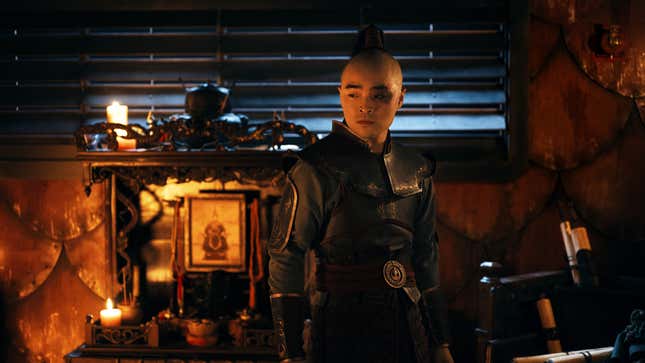 Dallas Liu, Netflix'in Avatar: Son Hava Bükücü dizisindeki Zuko rolünde.